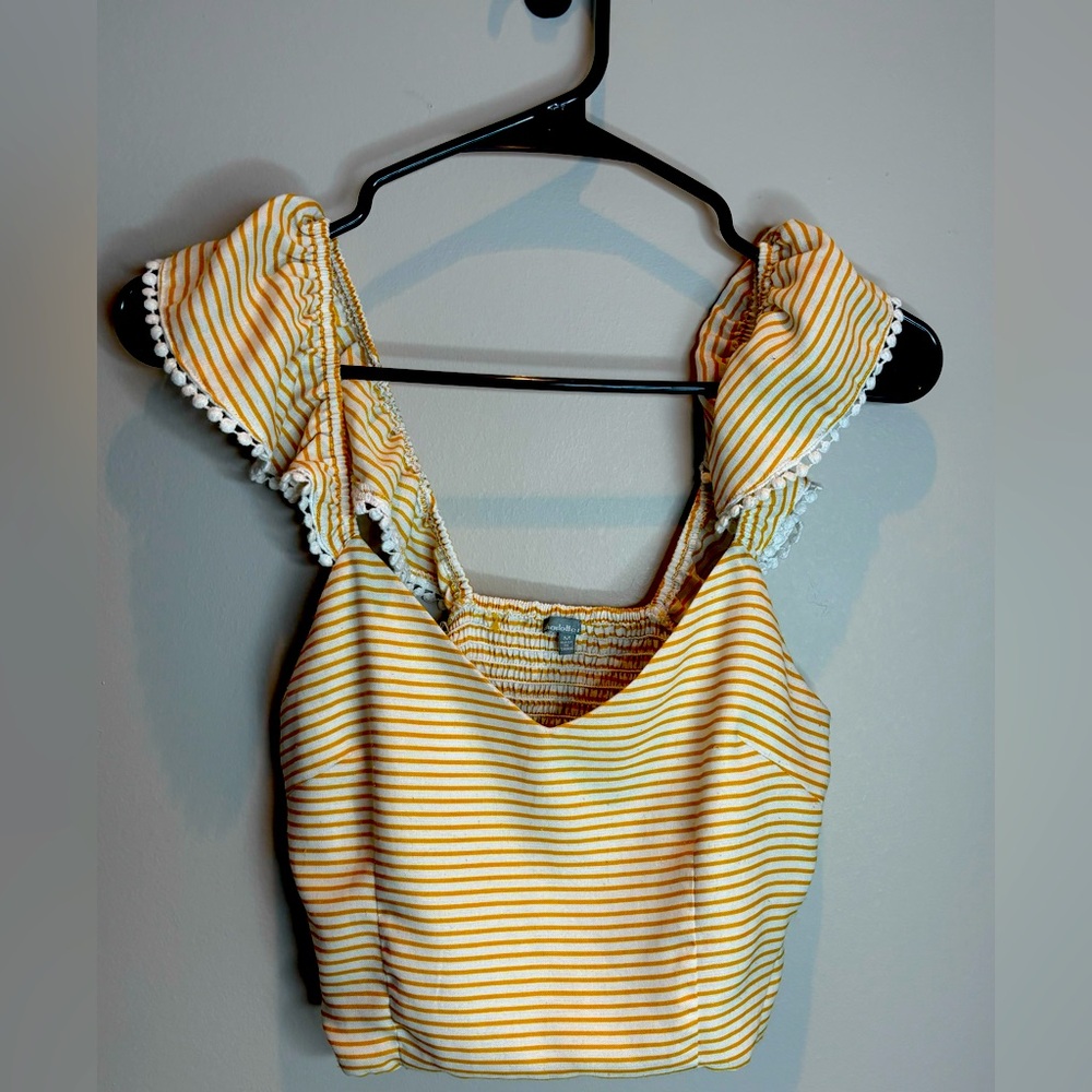 Charlotte Russe Crop top